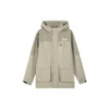 Chaqueta de la colección Skechers x GODRI Trekking «Negro, dorado y gris»