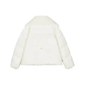 Chaqueta de plumón con letras estampadas «Blanca»