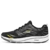Go Run Consistent Cny Edition «Black Gold Bkgd»