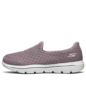 Go Walk Evolution Ultra «Rojo claro/Blanco»