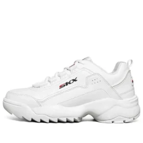 Jogger de caña baja en blanco