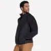 La chaqueta híbrida sin capucha