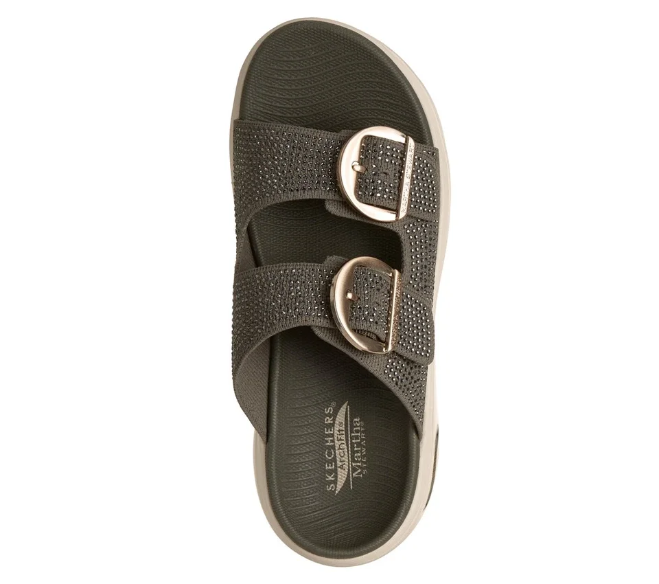 Martha Stewart: Sandalia Go Walk Arch Fit 2.0 – Showstopper Martha Stewart: Sandalia Go Walk Arch Fit 2.0 – Showstopper