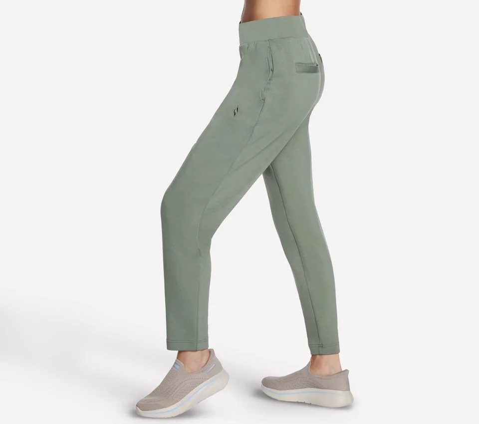 Pantalón Cozy Luxe de Skechers Slip-ins Pantalón Cozy Luxe de Skechers Slip-ins