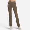 Pantalón Skechers Go Walk OG de largo regular Pantalón Skechers Go Walk OG de largo regular
