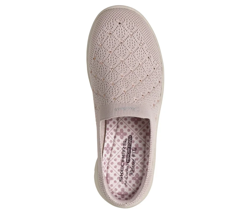 Relaxed Fit: Easy Going – Cielos resplandecientes Relaxed Fit: Easy Going – Cielos resplandecientes