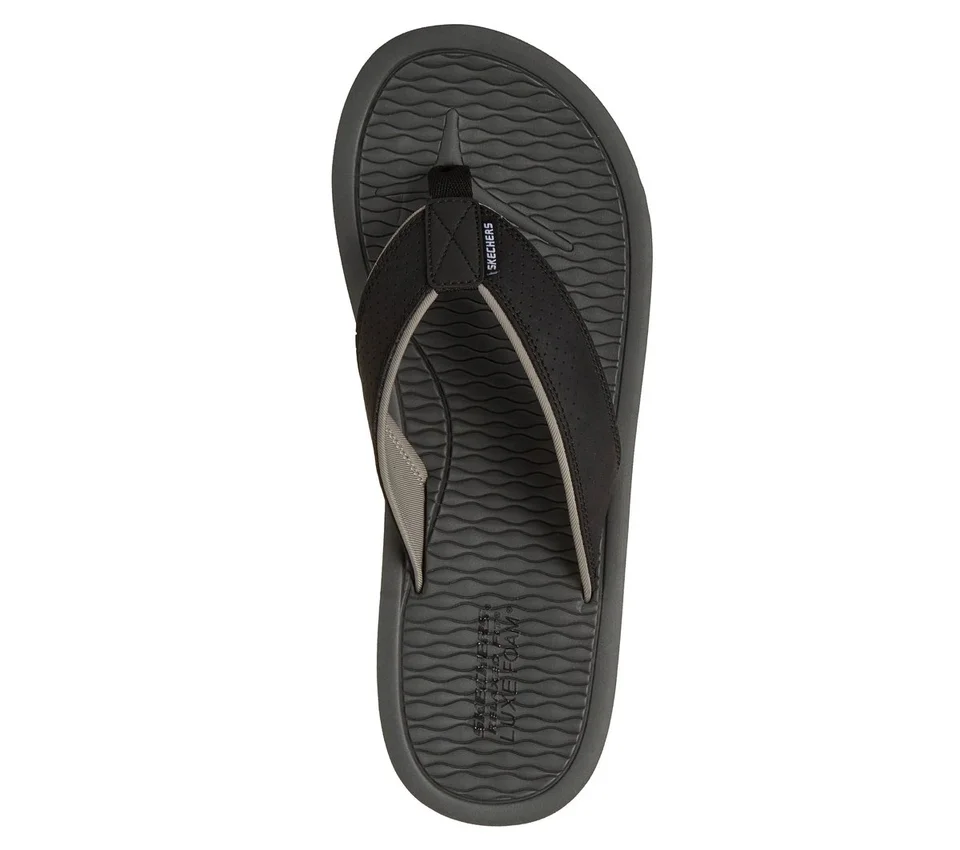 Relaxed Fit: Quill – Vista lateral Relaxed Fit: Quill – Vista lateral