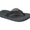 Relaxed Fit: Quill – Vista lateral Relaxed Fit: Quill – Vista lateral