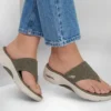 Sandalia Go Walk Arch Fit 2.0 – Ashley Sandalia Go Walk Arch Fit 2.0 – Ashley