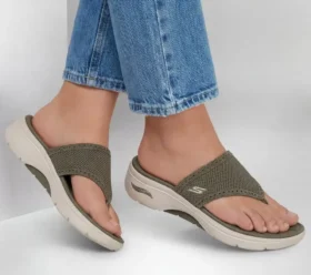 Sandalia Go Walk Arch Fit 2.0 – Ashley