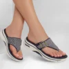 Sandalia Go Walk Arch Fit 2.0 – Resort Day