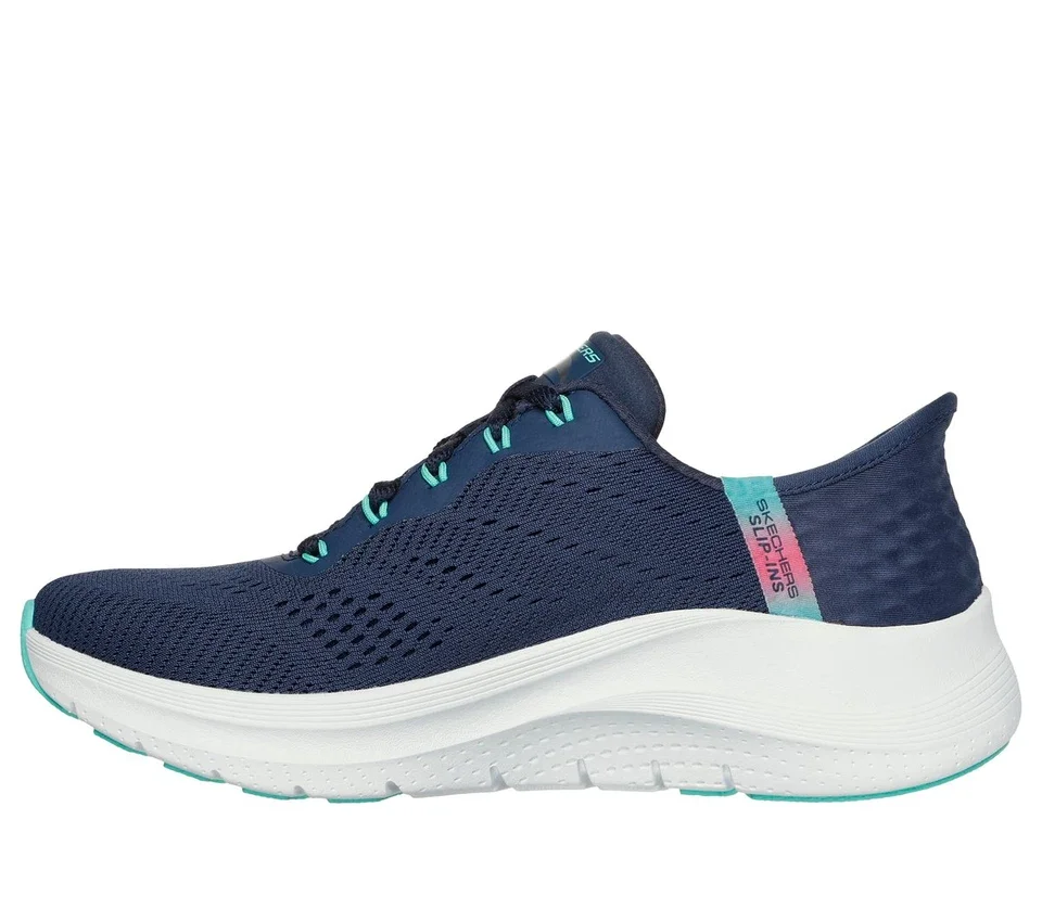 Skechers Slip-ins: Arch Fit 2.0 – Elegancia sin esfuerzo Skechers Slip-ins: Arch Fit 2.0 – Elegancia sin esfuerzo