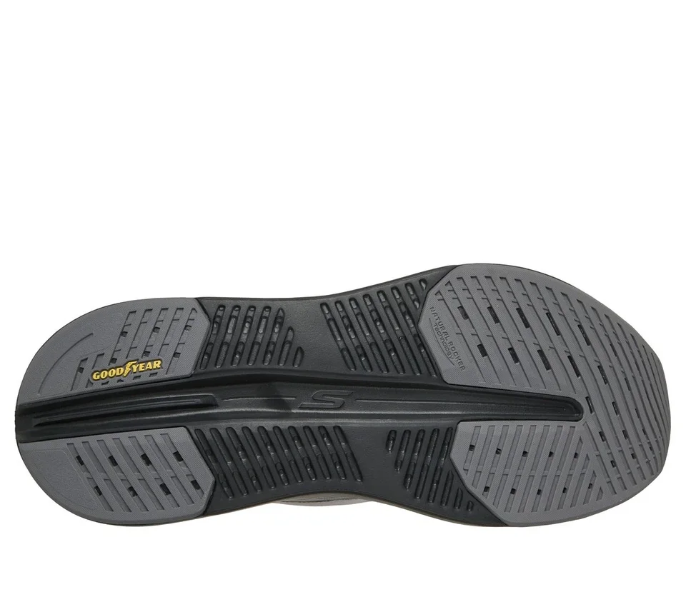 Skechers Slip-ins: Max Cushioning Glide-Step – Anuncio Skechers Slip-ins: Max Cushioning Glide-Step – Anuncio