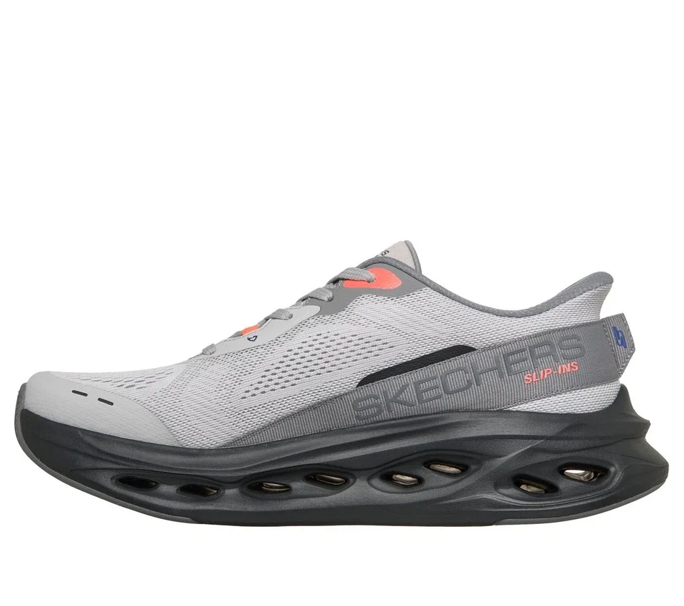 Skechers Slip-ins: Max Cushioning Glide-Step – Anuncio Skechers Slip-ins: Max Cushioning Glide-Step – Anuncio