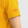 Skechers Sport para hombre con estampado de letras, manga corta, color dorado