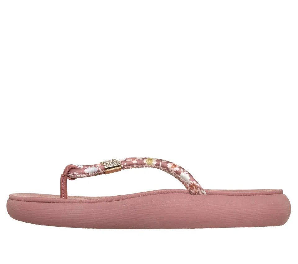 Slide-Ups Relaxed Fit: Asana Luxe – Belleza vibrante Slide-Ups Relaxed Fit: Asana Luxe – Belleza vibrante