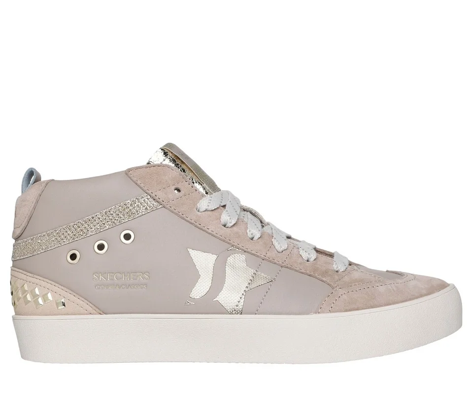 Strand Star – Studded Step Strand Star – Studded Step