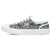 Street Trax x James Goldcrown «White Black»