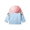 Traje deportivo con capucha y cremallera con letras impresas «Azul Rosa»