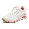 Uno Loving Love x James Goldcrown «Blanco, rojo y rosa»