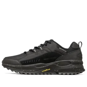 Zapatillas Bionic Trail de caña baja, color negro